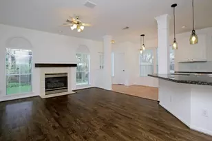 6902 Afton Woods Dr, Houston, TX 77055 - Photo 6