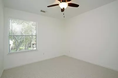 6902 Afton Woods Drive, Houston, TX 77055 - Photo 16