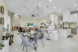 9761 Westview Dr, Houston, TX 77055 - Photo 14