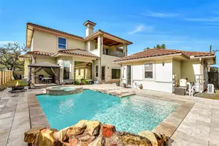 9761 Westview Dr, Houston, TX 77055 - Photo 44