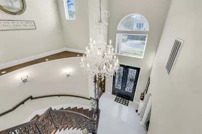 9761 Westview Drive, Houston, TX 77055 - Photo 28