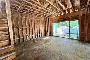 2603 Julian St, Houston, TX 77009 - Photo 6