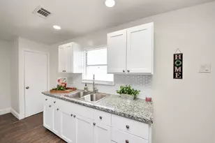 119 Burke Rd, Pasadena, TX 77506 - Photo 18