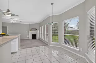 111 Pine Manor Dr, Conroe, TX 77385 - Photo 16