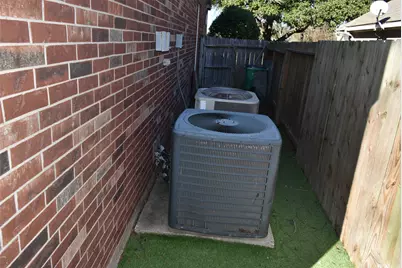 6122 Terrell Hills Drive, Richmond, TX 77469 - Photo 32