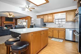 533 Creekwood St, Crockett, TX 75835 - Photo 10