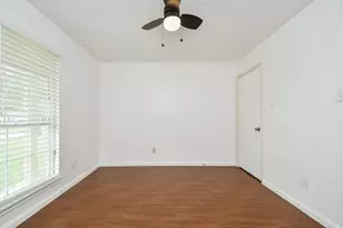 7714 Eichler Dr, Houston, TX 77036 - Photo 24