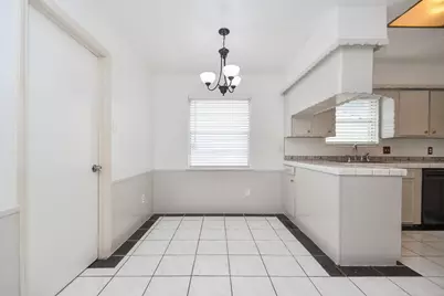 7714 Eichler Drive, Houston, TX 77036 - Photo 12