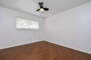 7714 Eichler Dr, Houston, TX 77036 - Photo 20