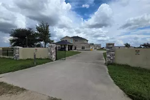 6420 Beckendorff Rd, Sealy, TX 77474 - Photo 20