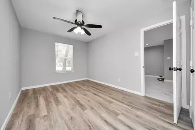 4914 Angleton Street, Houston, TX 77033 - Photo 26