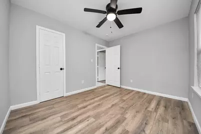 4914 Angleton Street, Houston, TX 77033 - Photo 34