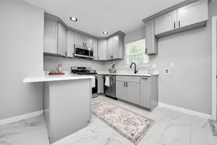4914 Angleton St, Houston, TX 77033 - Photo 18