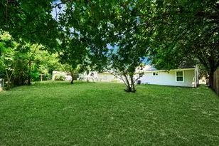 4914 Angleton St, Houston, TX 77033 - Photo 40