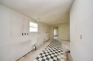 320 4th St, San Leon, TX 77539 - Photo 8