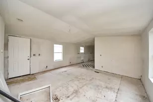 320 4th St, San Leon, TX 77539 - Photo 4