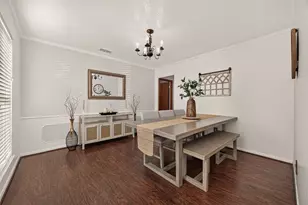 9 Arlington St, Conroe, TX 77301 - Photo 6