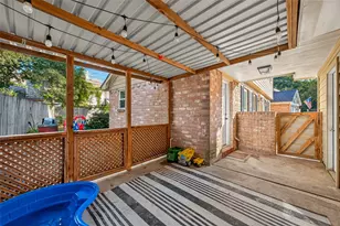 9 Arlington St, Conroe, TX 77301 - Photo 32