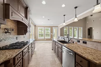 28223 Red Shady Oaks Drive, Katy, TX 77494 - Photo 10