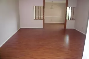 9402 Meaux Dr, Houston, TX 77031 - Photo 2