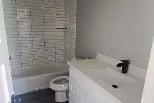 9806 Fillmore St, Houston, TX 77029 - Photo 4