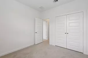 404 Sunrise Ranch Dr, Conroe, TX 77316 - Photo 10
