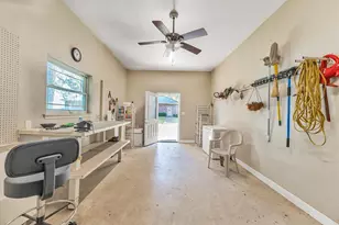 191 Beth Cir, Huntsville, TX 77320 - Photo 38