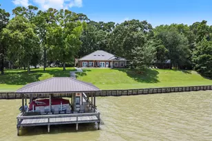 191 Beth Cir, Huntsville, TX 77320 - Photo 2