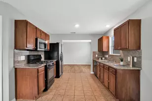 7215 Cool Springs Ct, Magnolia, TX 77354 - Photo 10