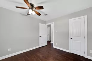 5813 Village Forest Ct, Houston, TX 77092 - Photo 30
