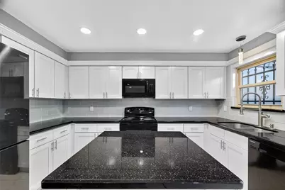 5813 Village Forest Court, Houston, TX 77092 - Photo 12