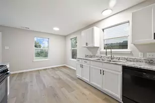 6307 Spruce Manor, Houston, TX 77085 - Photo 8