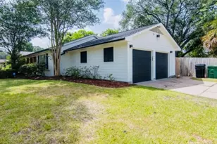7151 Edgemoor Dr, Houston, TX 77074 - Photo 4