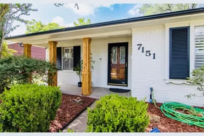 7151 Edgemoor Drive, Houston, TX 77074 - Photo 2