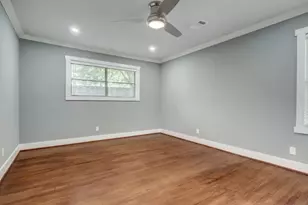 7151 Edgemoor Dr, Houston, TX 77074 - Photo 24
