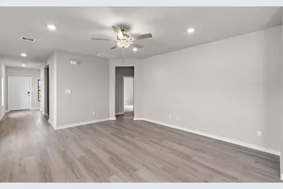 19039 Cetara Villa Drive, Hockley, TX 77447 - Photo 8