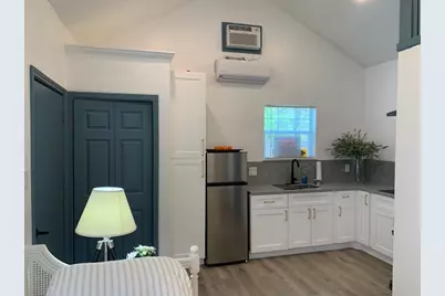 710 Twin Oaks Street #C, Houston, TX 77076 - Photo 14