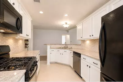 19214 Winding Branch Drive, Katy, TX 77449 - Photo 10