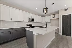 8135 Woodward St, Houston, TX 77051 - Photo 12