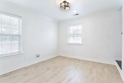 979 W 43rd Street, Houston, TX 77018 - Photo 24