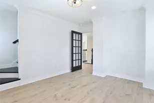 979 W 43rd St, Houston, TX 77018 - Photo 24