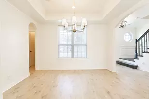 979 W 43rd St, Houston, TX 77018 - Photo 8