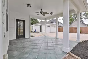 979 W 43rd St, Houston, TX 77018 - Photo 34