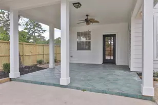 979 W 43rd St, Houston, TX 77018 - Photo 38