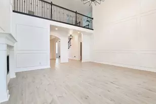 979 W 43rd St, Houston, TX 77018 - Photo 10