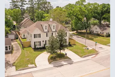 979 W 43rd Street, Houston, TX 77018 - Photo 2