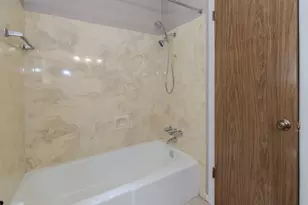 6638 Lexington Dr, Beaumont, TX 77706 - Photo 14