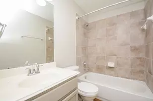 24526 Lakecrest Town Dr, Katy, TX 77493 - Photo 34