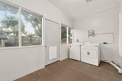 1603 Branard Street, Houston, TX 77006 - Photo 10