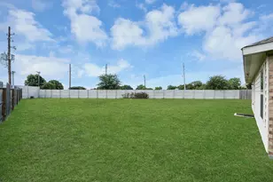 24107 Breckenridge Pass Ln, Hockley, TX 77447 - Photo 20